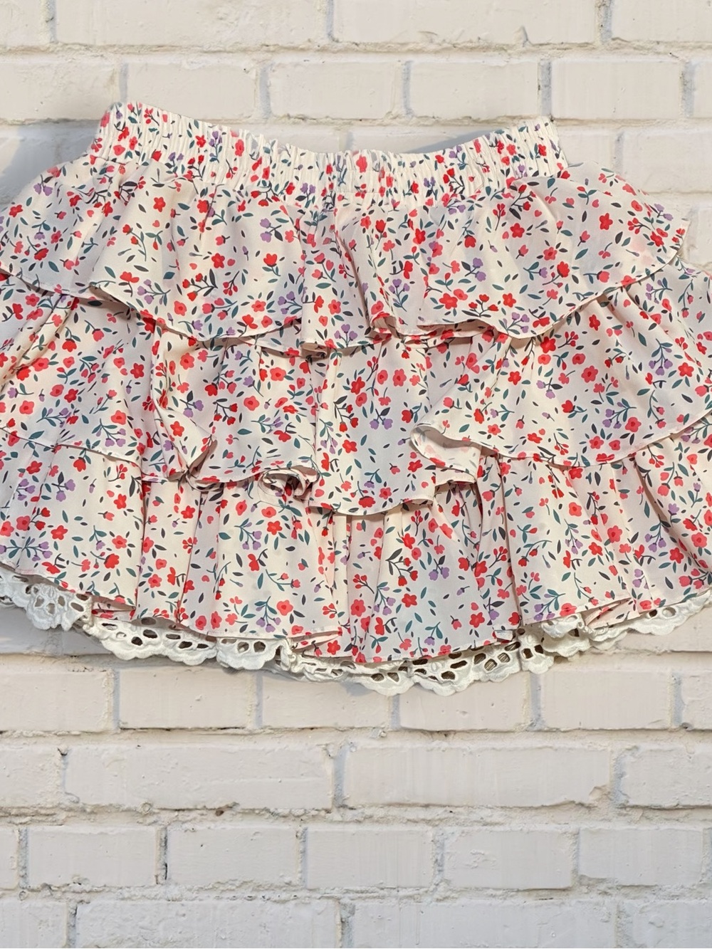 By Egreis Tiered Floral Ruffle Skirt - Cream with Pink & Red Blossoms Size L